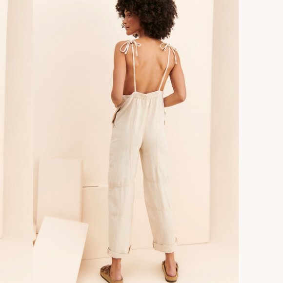 Urban Outfitters Cream Jumpsuit - Picture 2 of 13